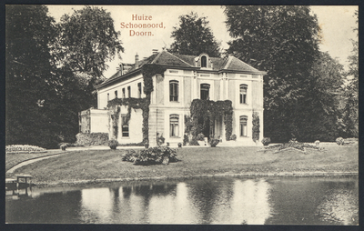 17779 Gezicht op het huis Schoonoord (Postweg 18) te Doorn.